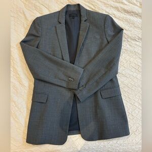 Two Piece Theory Suit